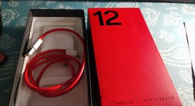 Good
													OnePlus 12 - Unlocked, Green, 512 GB, 16 GB, CPH2583, photo 2 of 9