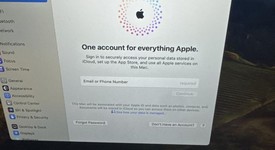 Good
													MacBook Air 2022 - 13" - Apple M2, Silver, 256 GB, 16 GB, photo 2 of 12