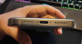Mint
													Apple iPhone 16 Pro Max - Unlocked, Natural, 1 TB, A3084, photo 4 of 11