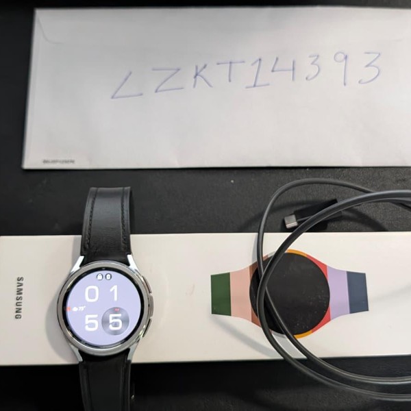 Samsung Galaxy Watch6 Classic - Wi-Fi, Silver, 43mm