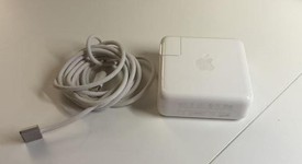 Good
													MacBook Pro 2021 - 14" - Apple M1 Pro 8-core, Silver, 512 GB, 16 GB, photo 4 of 4