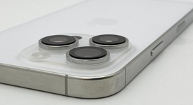 Fair
													Apple iPhone 16 Pro - Unlocked, White, 256 GB, A3083, photo 4 of 7