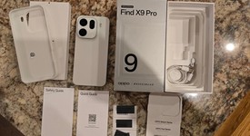 Mint
													Oppo Find X9 Pro - Unlocked Non-US, Silk White, 512 GB, 16 GB, photo 3 of 5