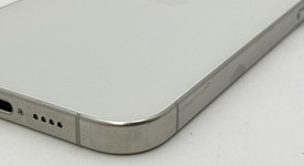 Good
													Apple iPhone 15 Pro Max - Unlocked, White, 256 GB, A2849, photo 5 of 6