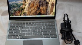 Good
													Microsoft Surface Laptop Go - I5, Platinum, 128 GB, 8 GB, photo 1 of 9