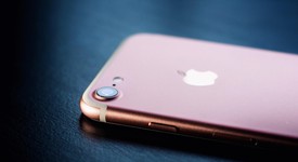 Good
													Apple iPhone 7 - Boost, Rose Gold, 32 GB, A1660, photo 5 of 10