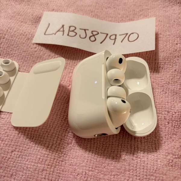 Apple AirPods Pro 3