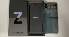 Good
													Samsung Galaxy Z Flip3 5G - T-Mobile, Green, 256 GB, 8 GB, SM-F711U, photo 1 of 4