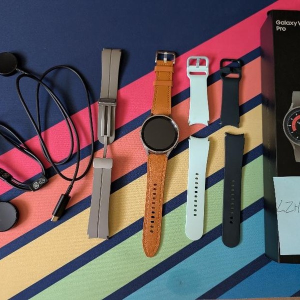 Samsung Galaxy Watch5 Pro - Wi-Fi, Gray, 45mm