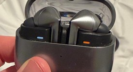 Used
													Samsung Galaxy Buds3 Pro - Silver, photo 3 of 9