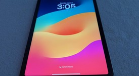 Mint
													Apple iPad Air 5th Gen - Wi-Fi, Starlight, 64 GB, A2588, photo 4 of 12