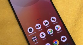 Mint
													Nothing Phone 3a - Unlocked, Black, 256 GB, 12 GB, photo 5 of 12