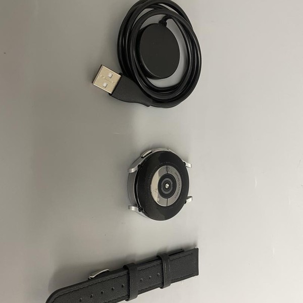 Samsung Galaxy Watch4 Classic - Wi-Fi, Silver, 42mm