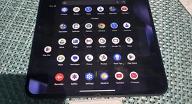 Mint
													Google Pixel 9 Pro Fold - Unlocked, Obsidian, 512 GB, GGH2X, photo 2 of 6