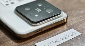 Mint
													Xiaomi 14 Pro - Unlocked Non-US, Silver, 1 TB, 16 GB, photo 3 of 14