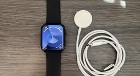 Good
													Apple Watch Series 9 45mm - Unlocked, Midnight, A2984 - Cellular, Aluminum, photo 3 of 7