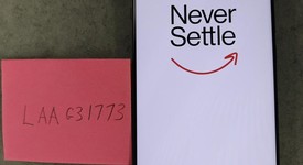 Mint
													OnePlus 13 - Unlocked, Black Eclipse, 256 GB, 12 GB, photo 2 of 11