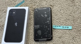 Mint
													Apple iPhone 11 - Unlocked, Black, 64 GB, A2111, photo 3 of 10