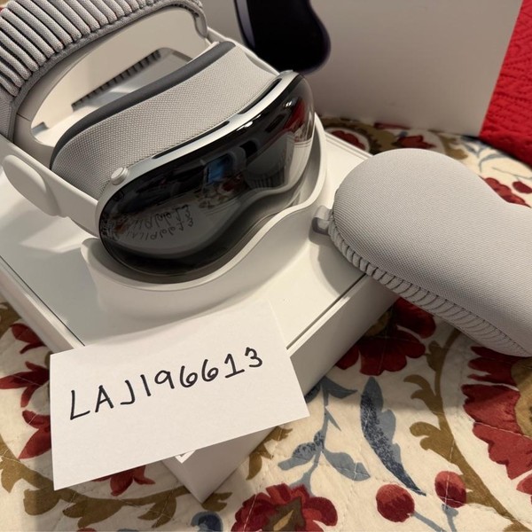 Apple Vision Pro (M5) 2025 - 512 GB, Apple M5