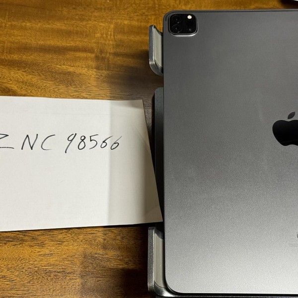 Apple iPad Pro 12.9 inch 4th Gen 2020 - Wi-Fi, 256 GB, Gray, A2229