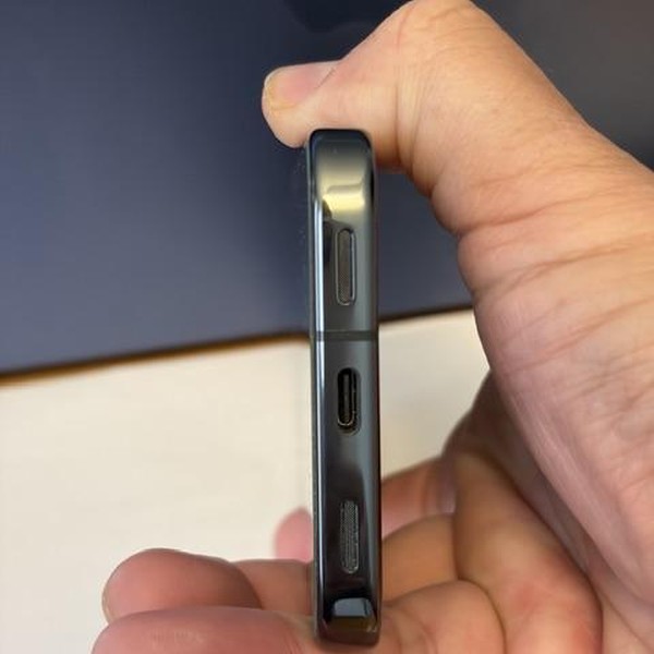 Google Pixel 10 Pro - Unlocked, 128 GB, Obsidian, G4QUR