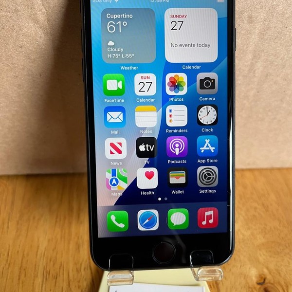 Apple iPhone SE 3rd Gen 2022 - Unlocked, 64 GB, Midnight, A2595
