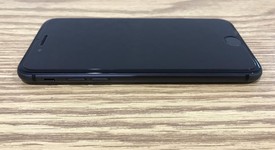 Mint
													Apple iPhone 8 - Verizon, Gray, 64 GB, A1863, photo 3 of 8