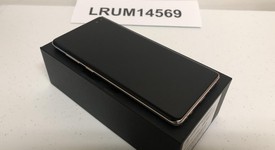 Mint
													Samsung Galaxy S10 Plus - Verizon, Ceramic White, 512 GB, 8 GB, SM-G975U, photo 6 of 6