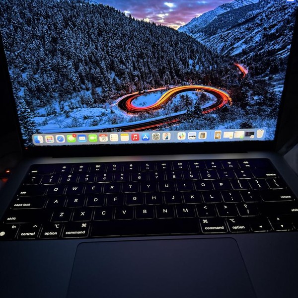 MacBook Pro 2024 - 14 inch - 512 GB, Silver, 24 GB, Apple M4 Pro 12-core
