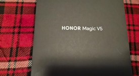 Mint
													Honor Magic V5 - Unlocked Non-US, Black, 512 GB, 16 GB, photo 2 of 7