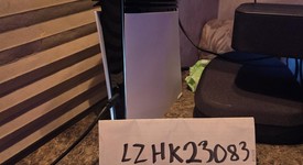 Mint
													PlayStation 5 Pro (2024) - White, 2 TB, photo 3 of 10