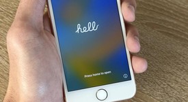 Fair
													Apple iPhone 8 - Unlocked, Gold, 64 GB, A1863, photo 6 of 6