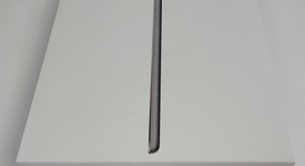 Good
													Apple iPad 9th Gen - Unlocked, Gray, 64 GB, A2603, photo 2 of 9