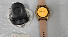 Good
													Samsung Galaxy Watch 42mm - Rose Gold, Bluetooth, photo 1 of 4