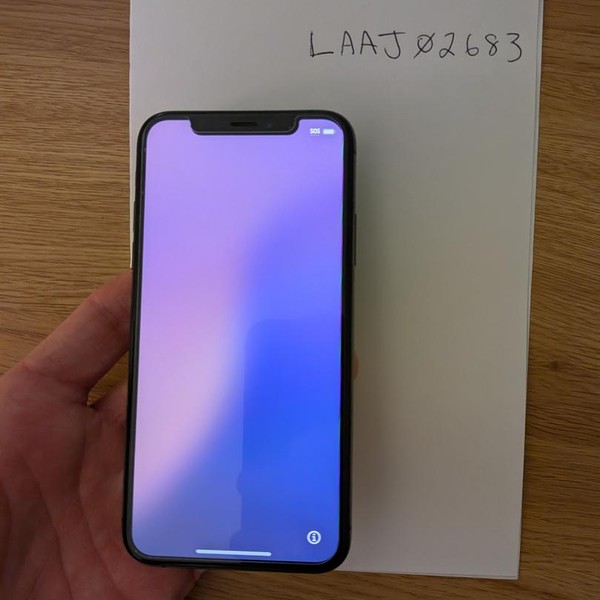 Apple iPhone Xs - Unlocked, 64 GB, Gray, A1920