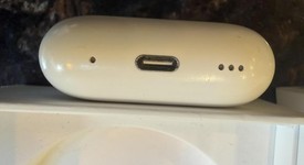 Used
													Apple AirPods Pro 2 - USB-C, photo 3 of 5