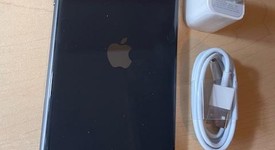 Fair
													Apple iPhone 11 - Unlocked, Black, 64 GB, A2111, photo 4 of 8