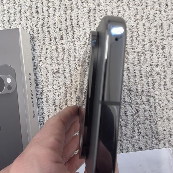 Google Pixel 10 Pro - Unlocked, 128 GB, Obsidian, G4QUR