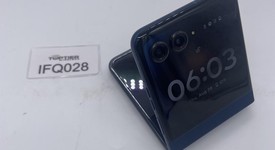 Good
													Motorola Razr (2025) - T-Mobile, Blue, 256 GB, 8 GB, photo 3 of 10