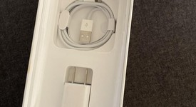 Mint
													Apple iPhone Xs Max - Unlocked, Gold, 256 GB, A1921, photo 4 of 5