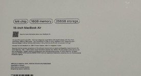 New
													MacBook Air 2025 (M4) - 15" - Apple M4, Midnight, 256 GB, 16 GB, photo 3 of 3