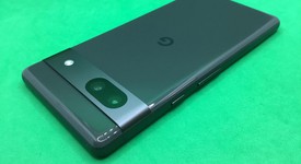 Good
													Google Pixel 7a - Unlocked, Charcoal, 128 GB, 8 GB, GWKK3, photo 4 of 4
