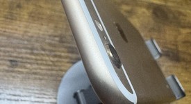 Fair
													Apple iPhone 6 - AT&T, Gold, 64 GB, A1549, photo 4 of 7