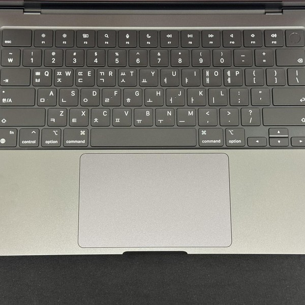 MacBook Pro Late 2023 (M3) - 14 inch - 1 TB, Black, 36 GB, Apple M3 Pro 12-core, 18-core GPU
