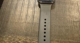 Good
													Apple Watch Series 5 44mm - Gray, A2093 - GPS, Aluminum, photo 5 of 6