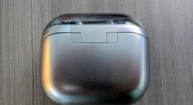 Used
													Samsung Galaxy Buds3 Pro - Silver, photo 3 of 6
