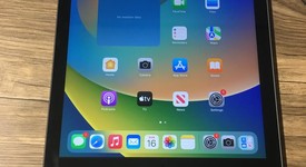 Fair
													Apple iPad 5th Gen - Wi-Fi, Gray, 128 GB, A1822, photo 1 of 7