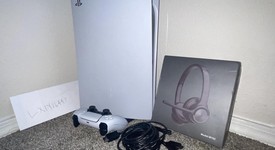 Mint
													PlayStation 5 Digital Edition (2020) - White, 825 GB, Digital Edition, photo 1 of 8