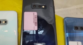 Good
													Samsung Galaxy S10e - Verizon, Black, 128 GB, 6 GB, SM-G970U, photo 2 of 4