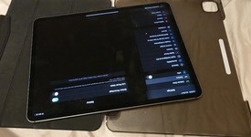 Good
													Apple iPad Pro 12.9" 5th Gen 2021 - Unlocked, Gray, 256 GB, photo 1 of 8